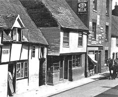 All-Saints-Street.-1912.